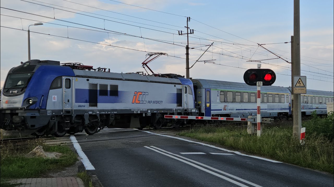 Przejazd kolejowy (SSP)/Railroad crossing, Kłopot