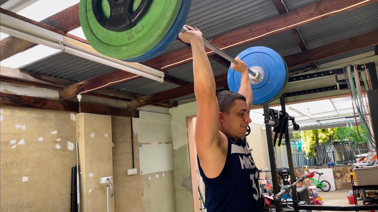 Squat everyday Day 1523: Clean and jerk 90kg (PR)