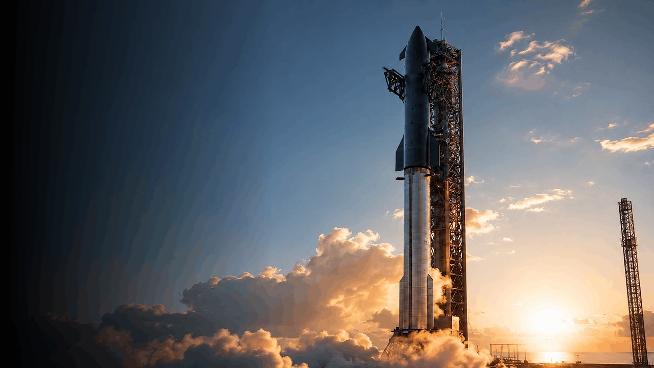 SpaceX Live &ndash; Starship Flight 13 Launch | B20 & S40 - Starship V3