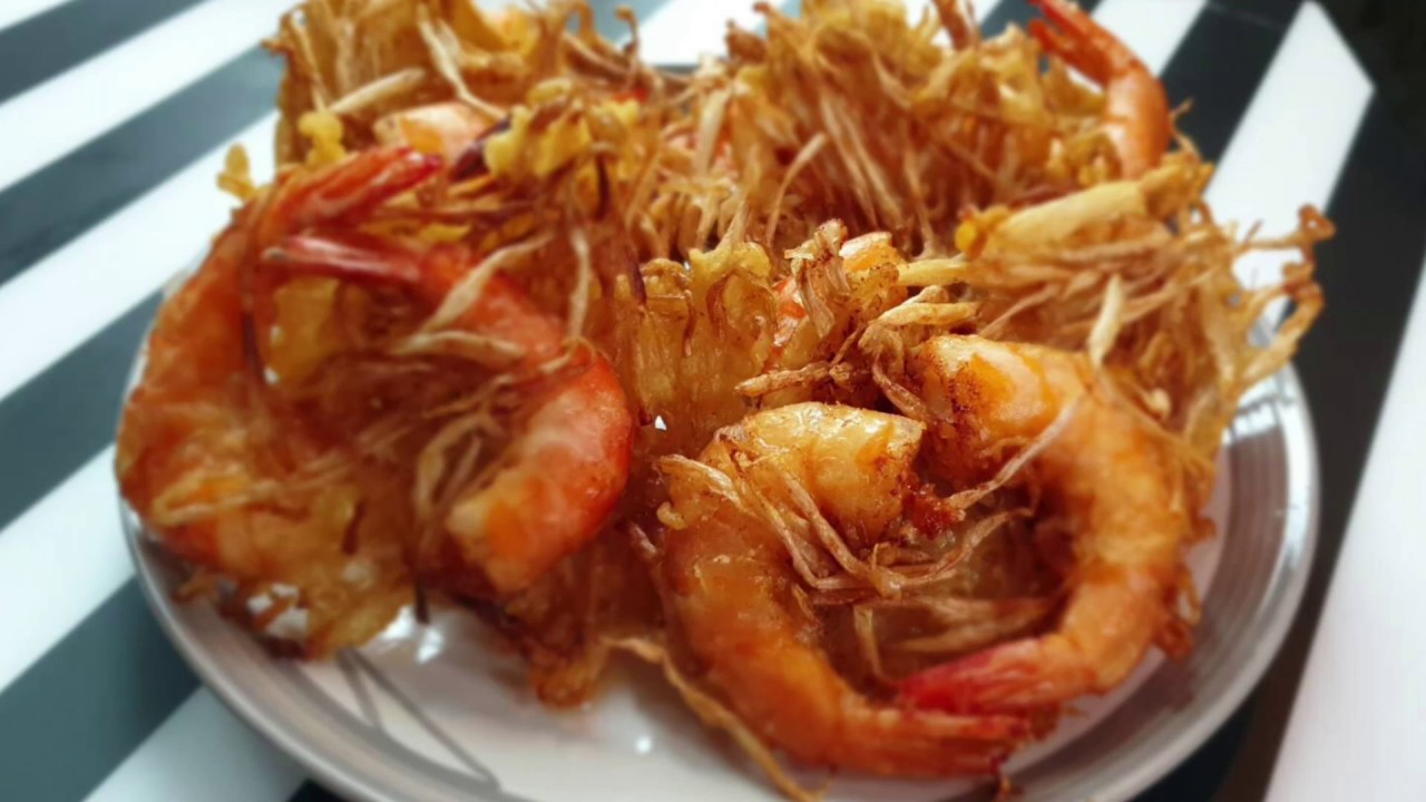 ပုဇြန္ခြက္ေၾကာ္ ေၾကာ္နည္း||Fry bean sprouts and Prawns