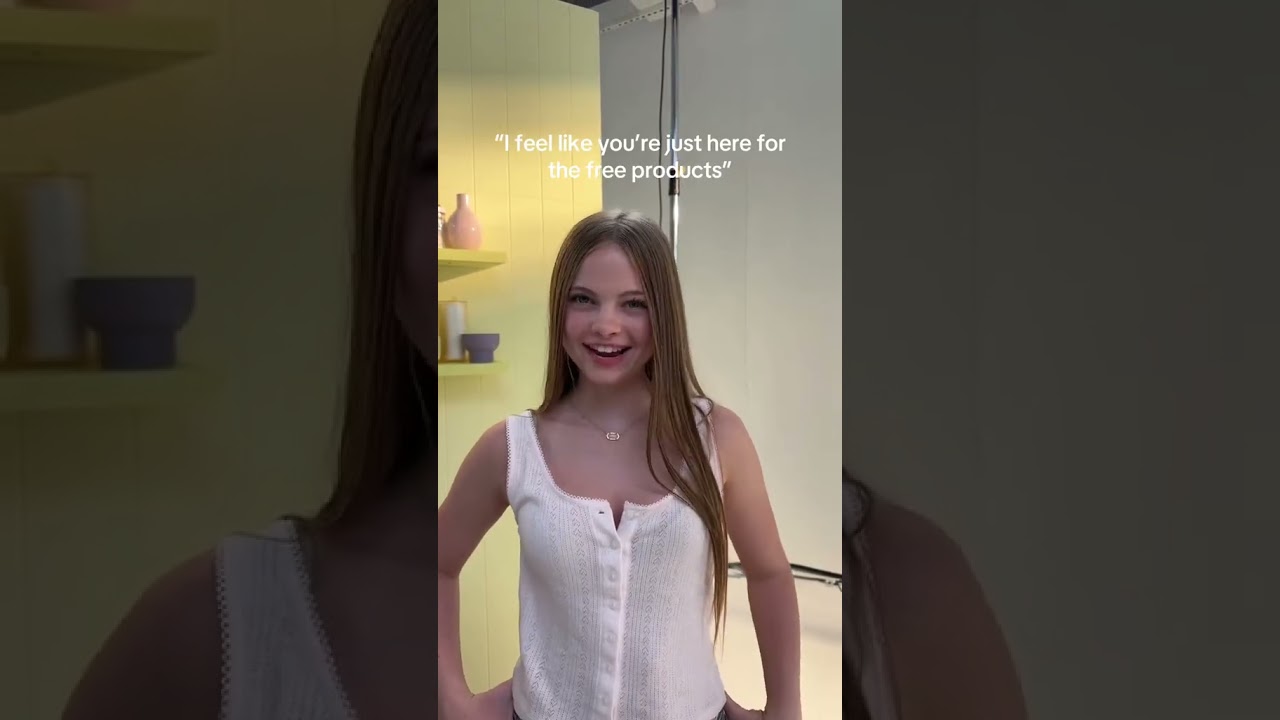 Салиш снимается в TikTok. Не забудьте о встрече в эту субботу в торговом центре American Dream в ...