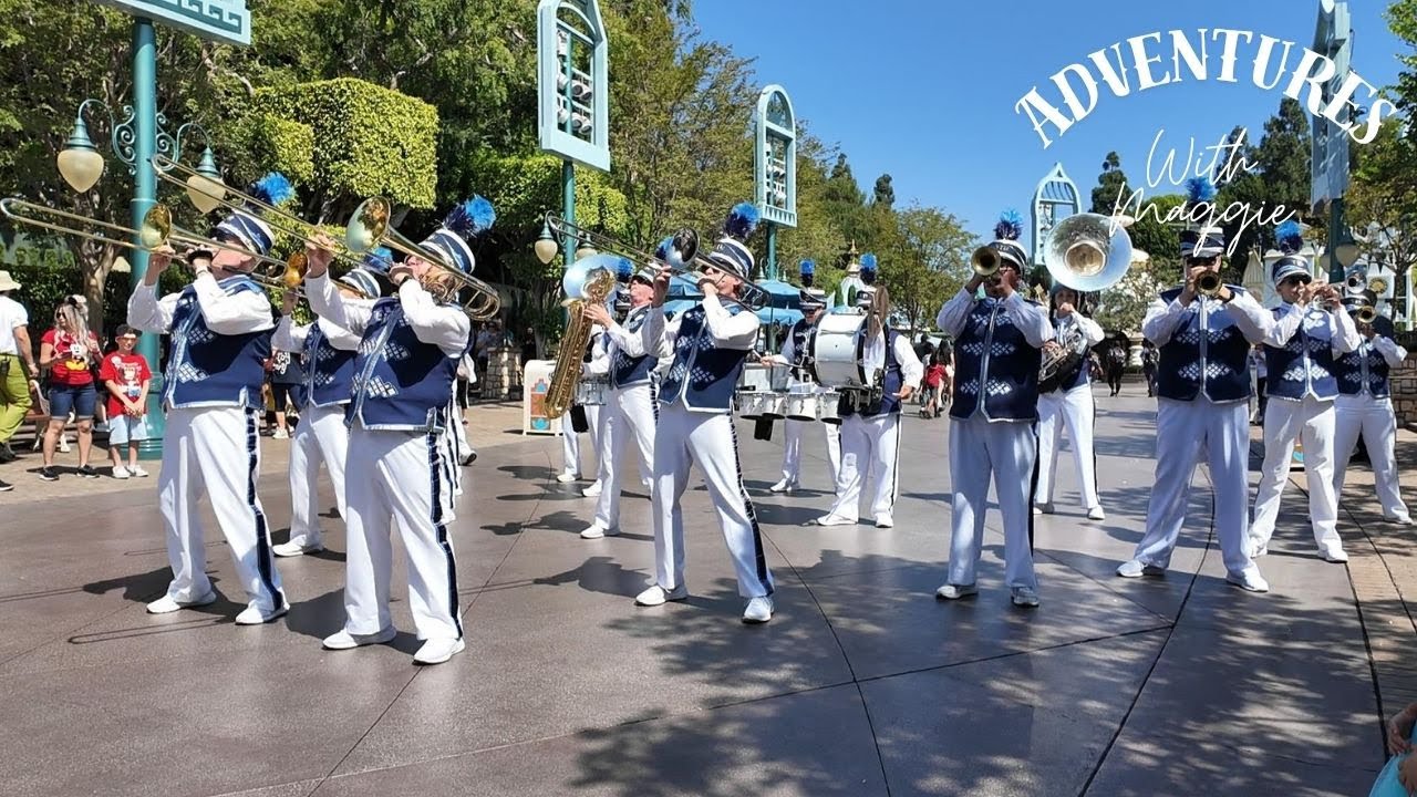 Disneyland Band от It's a Small World — видеоблог от первого лица №232, ноябрь 2025 г.