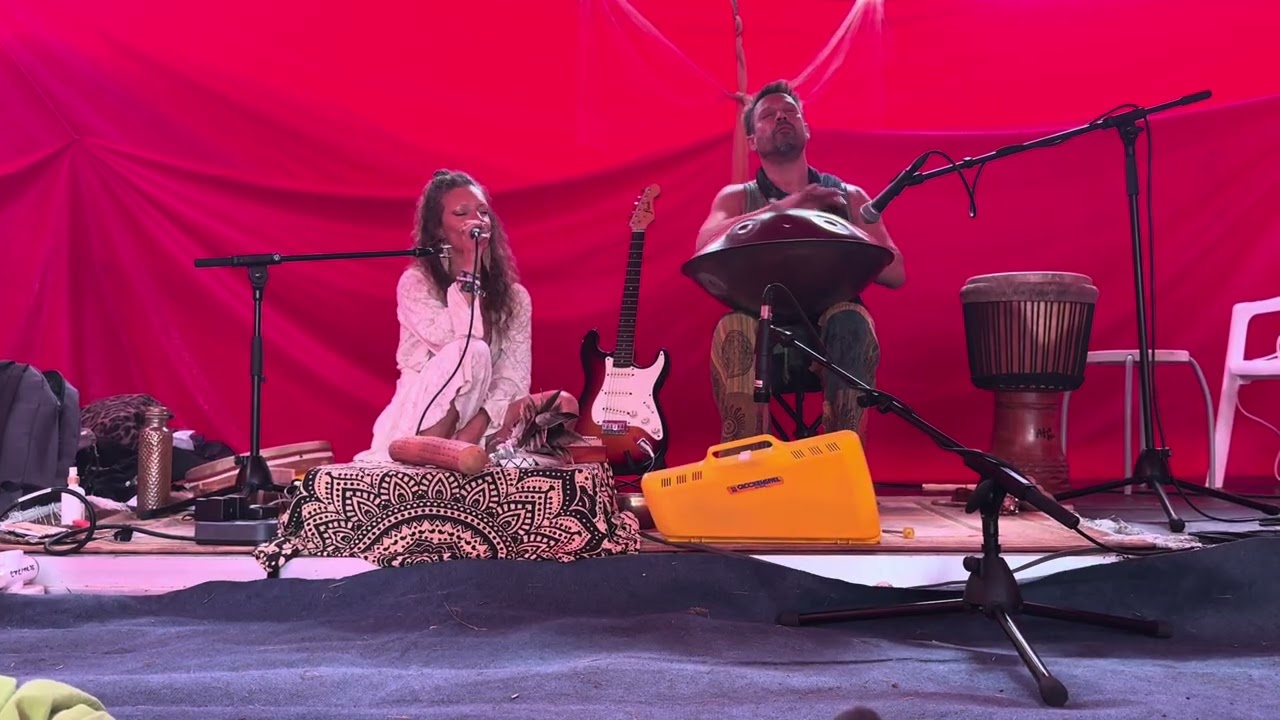 Sound Journey with Manaman Evefness Festival #soundjourney #soundhealing #livevocals #handpan #art 