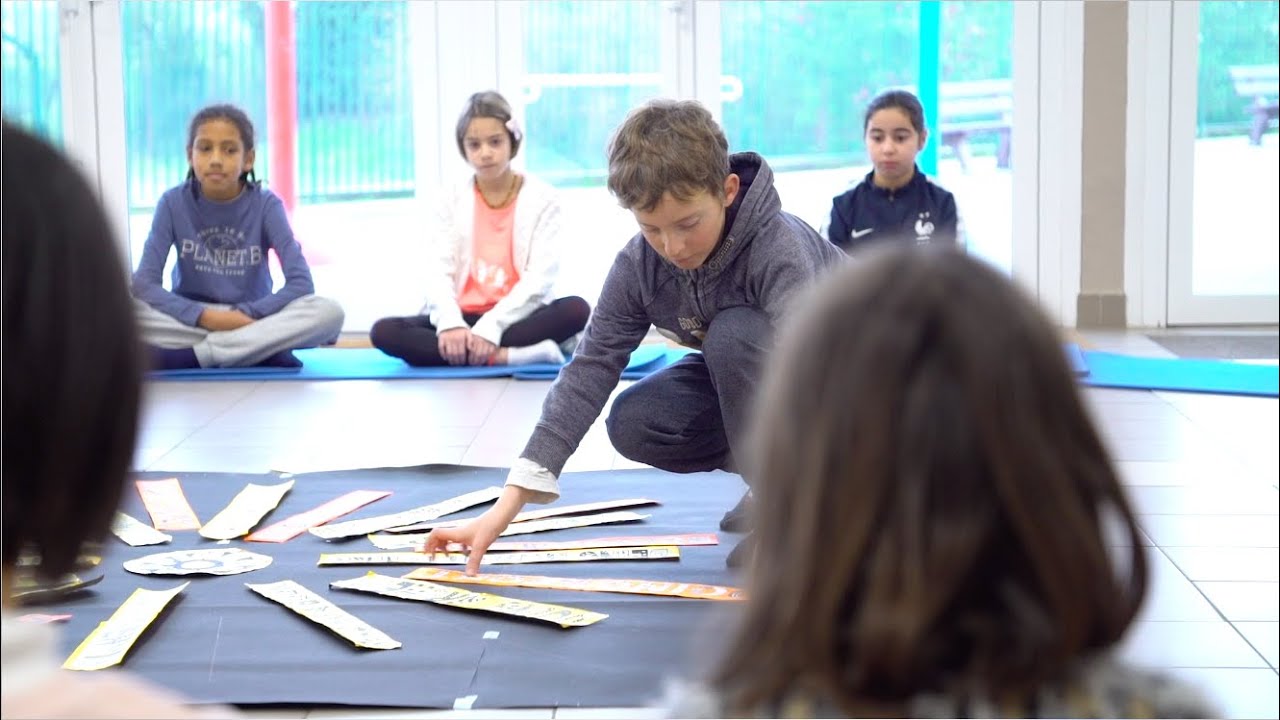 Reportage : réaliser un mandala en classe avec des élèves de CM2