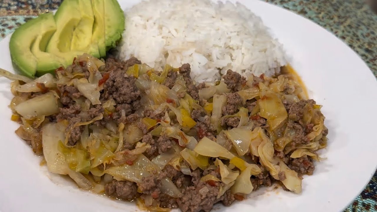 Haz probado la carne molida con repollo? Es deliciosa y económica #carnemolida #receta #comida 