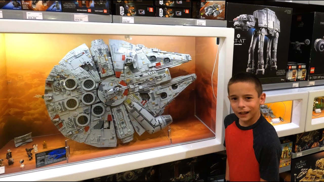 IT'S MY BIRTHDAY!!! Let's go to the LEGO Store! 🎂