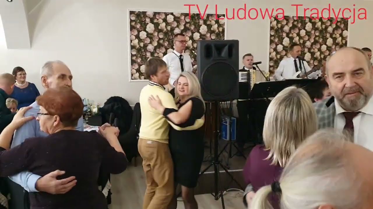 CO TO ZA DZIEWCZYNA tak pięknie tańcuje na zabawie karnawałowej U TERESY w Złotym Dworze 04 01 2025