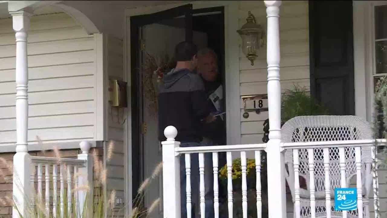 US Midterms: Republicans' door-to-door campaign ritual picks up