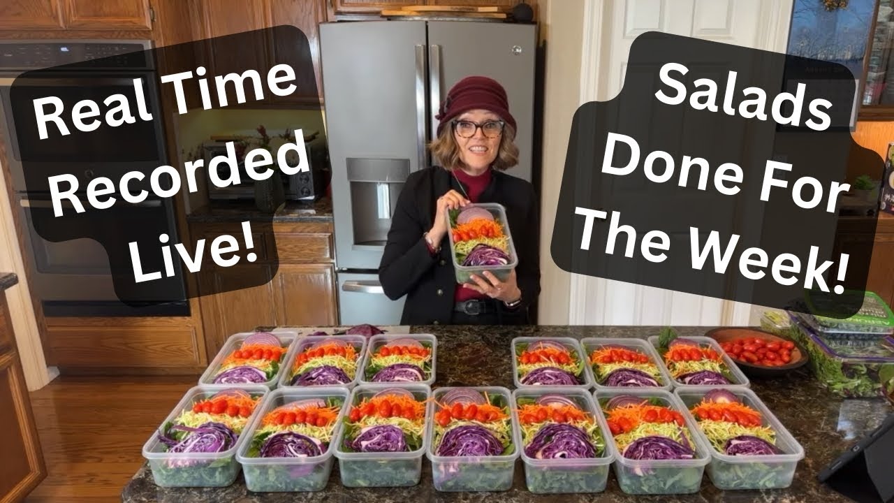 Live session...  Building this weeks salads, with Tami Kramer - Nutmeg Notebook