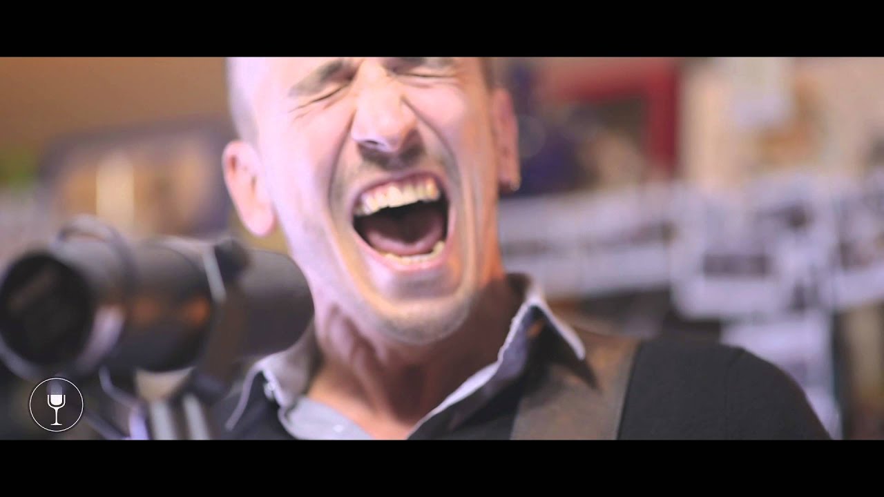 Giovanni Truppi | Pirati | Invito a Cena #16