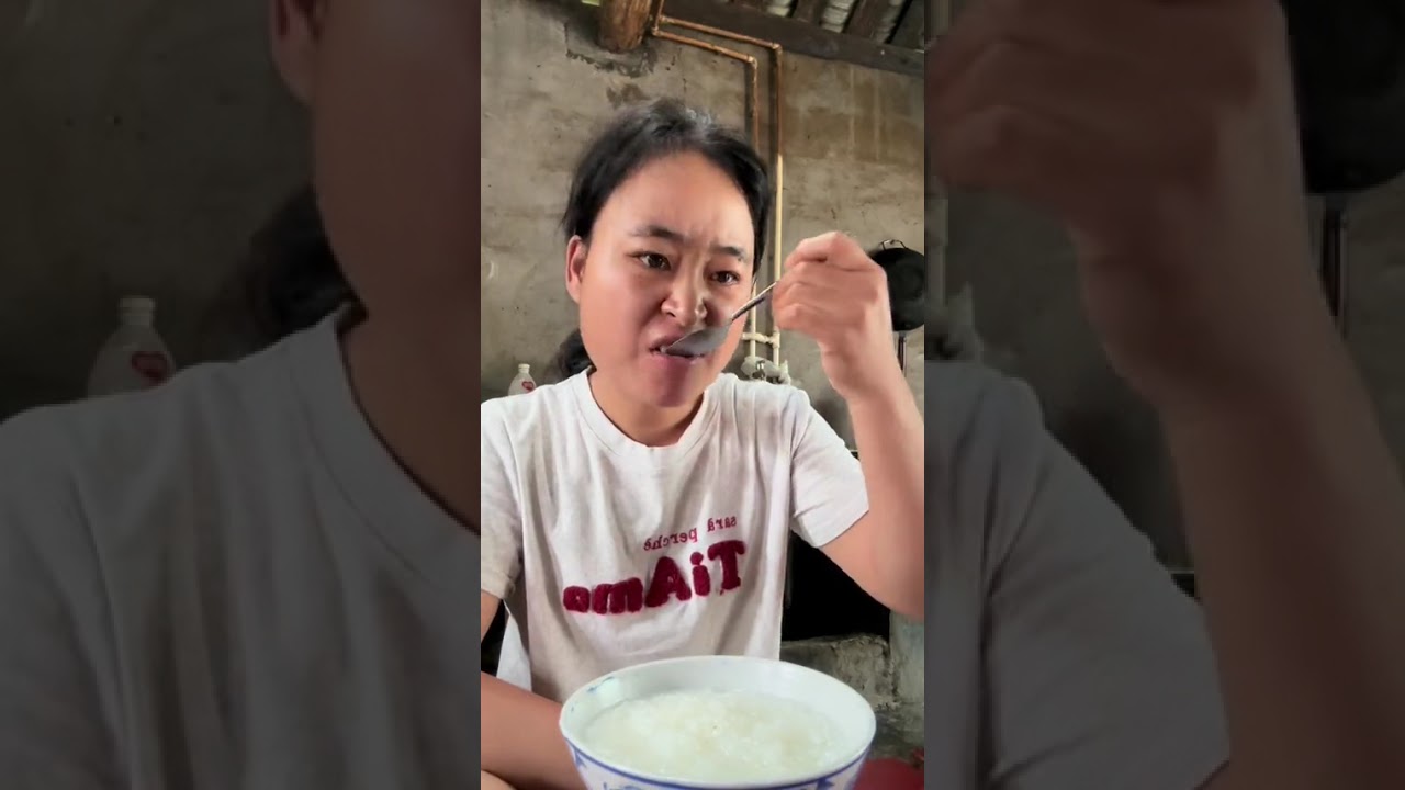 妈妈最害怕的瞬间就是宝宝生病! 有一种心疼叫不能代你受过 只能看着你难受 孩子生病当妈的心疼 却无能为力 生活不易必须努力这种心酸只有当妈的能懂 不求所有日子都泛着光 只愿你每一天都承载着健康 孩子
