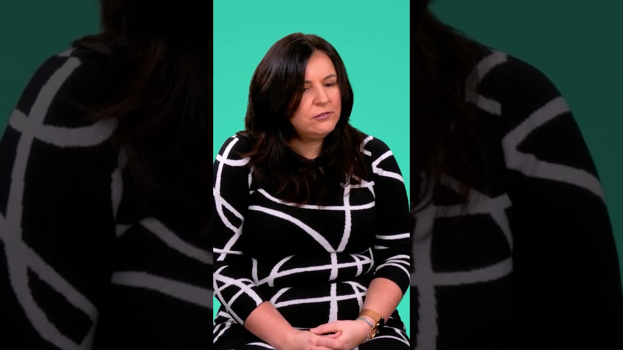 MENOPAUZA, OBJAWY, JAK SOBIE Z NIMI PORADZIĆ. KOMENTARZ GINEKOLOGA #shorts