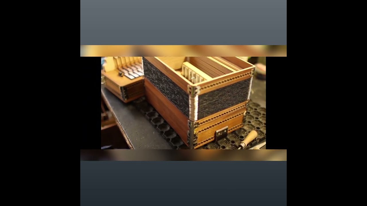 مراحل ساخت آکاردئون