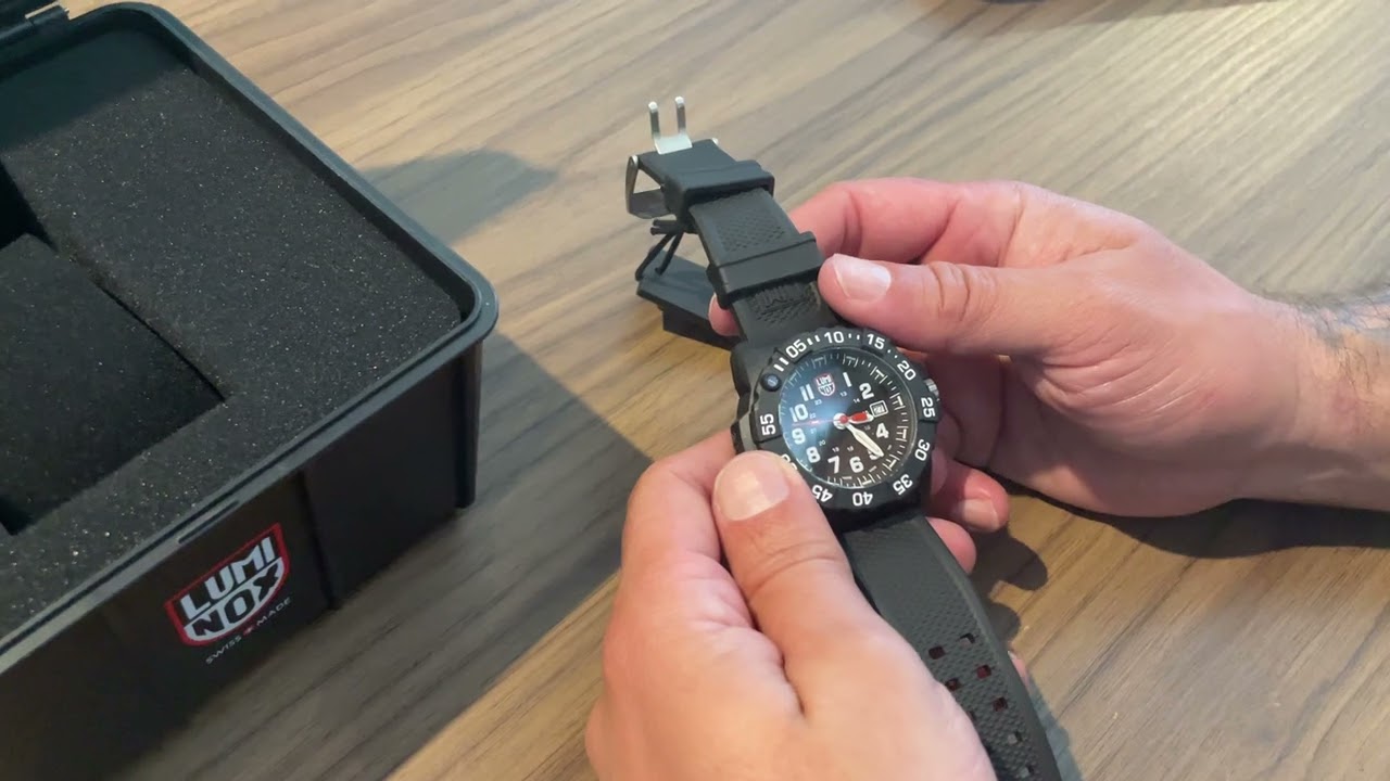 Relógio Luminox Navy Seal 45mm 3501
