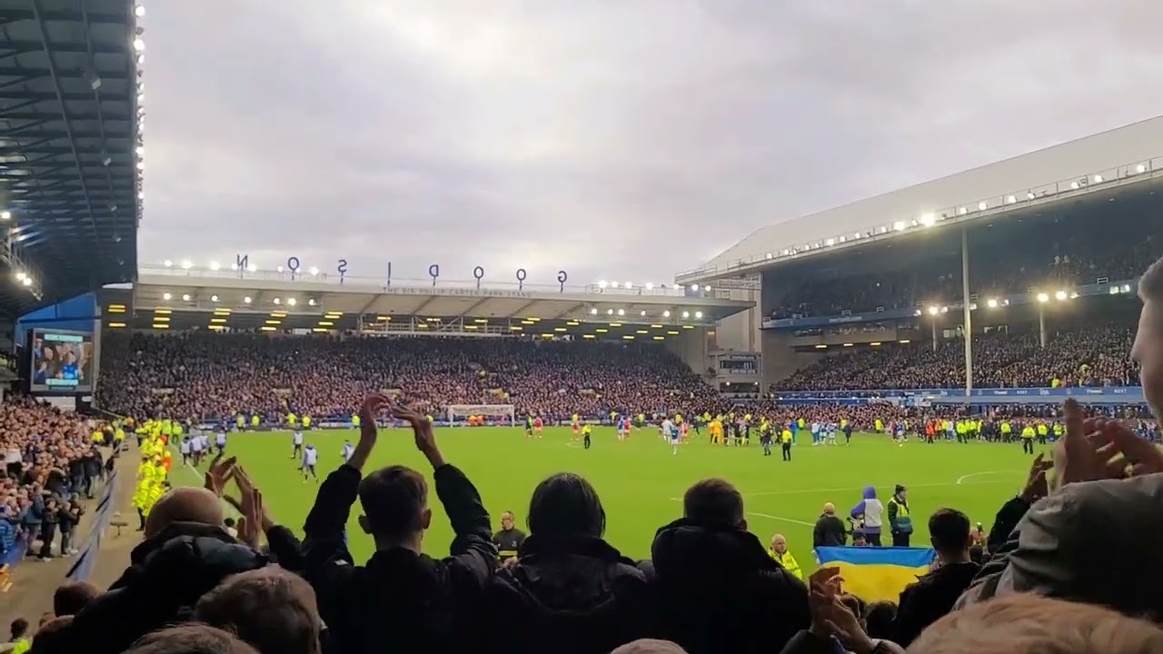 Spirit of the Blues after Everton 1-0 Arsenal.