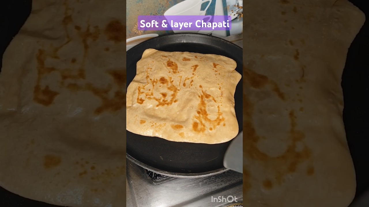 Soft and layer chapati | Chapati recipe #shorts#shortsfeed#chapati#softchapati#ytviral#yt#ytshorts