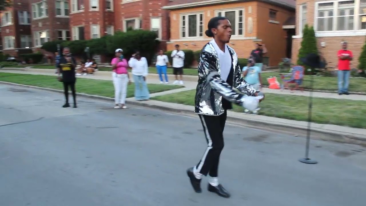 Billie Jean - Michael Jackson Tribute Artist The Chosyn One 