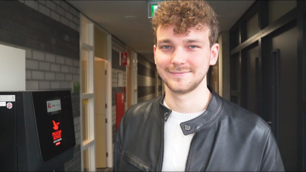 Joshua haalt versneld zijn havodiploma bij de VAVO