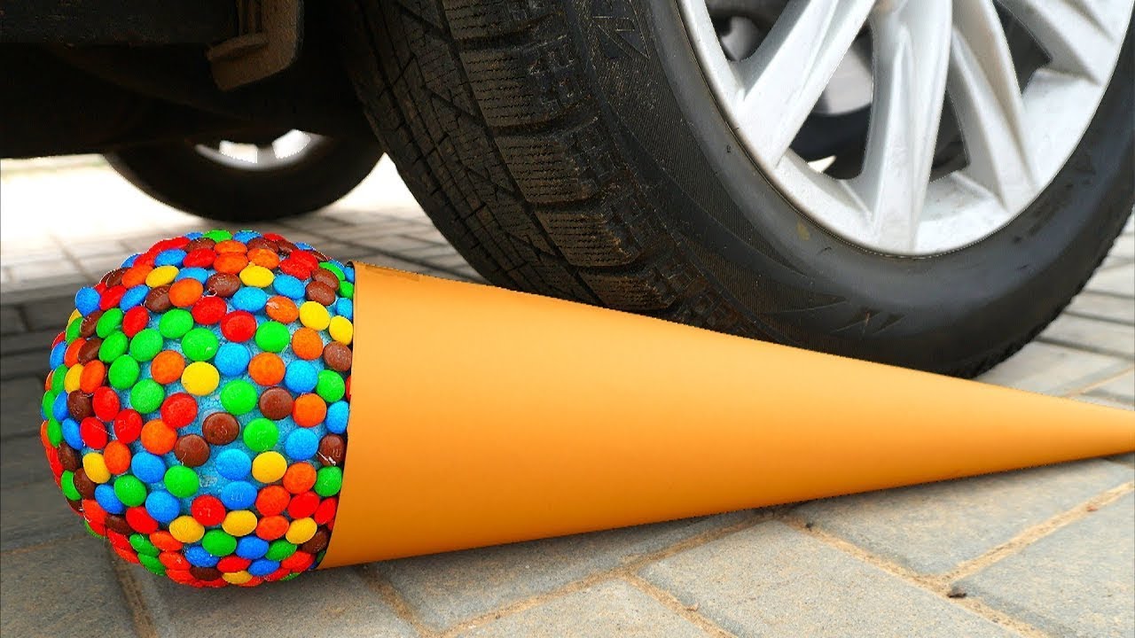 Car vs Giant Jiggly Slime Balls With Crushing Soft Fluffy Things & Experiment Car Coca-Cola, Citra