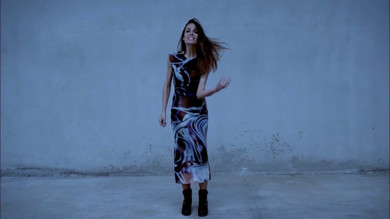 AZUL - Patricia Domínguez