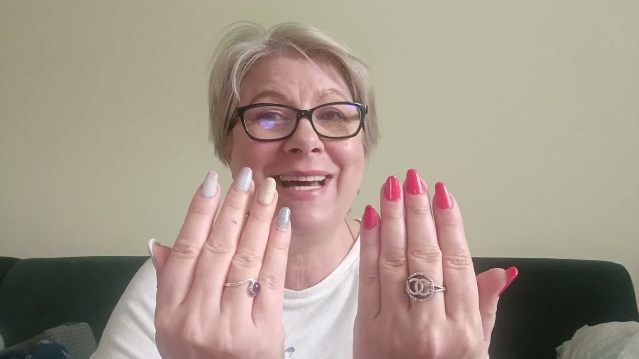 Daily pe câteva zile