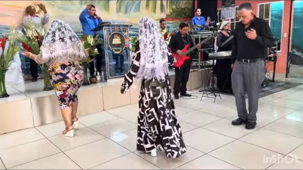🔥😱La iglesia adoraba, el Espíritu Santo se movía y hubo evidencia de que Dios estaba en medio😱🔥