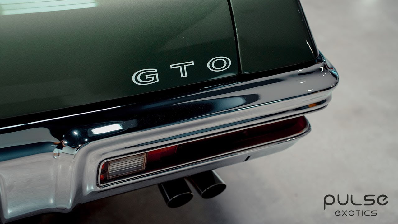 1970 Pontiac GTO Ram Air IV - Cold start and Drive