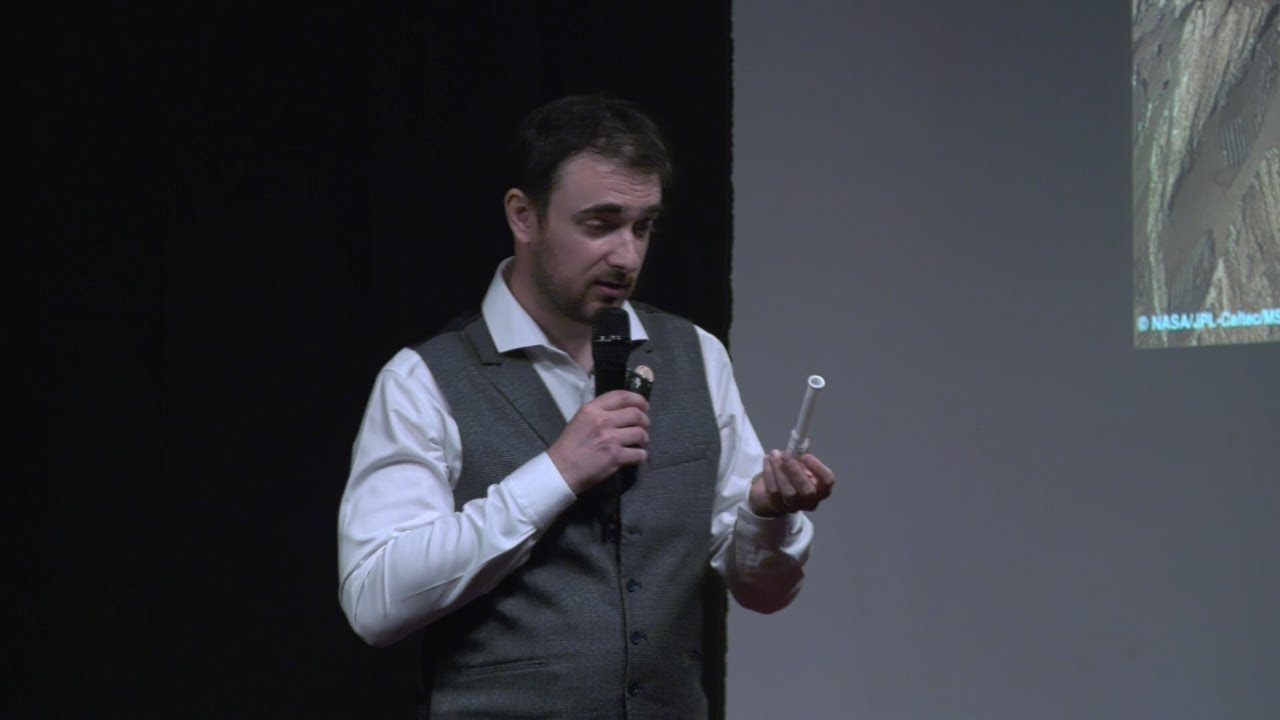 Explorer Mars pour décoder nos origines | Gwénaël Caravaca | TEDxTBSEducation
