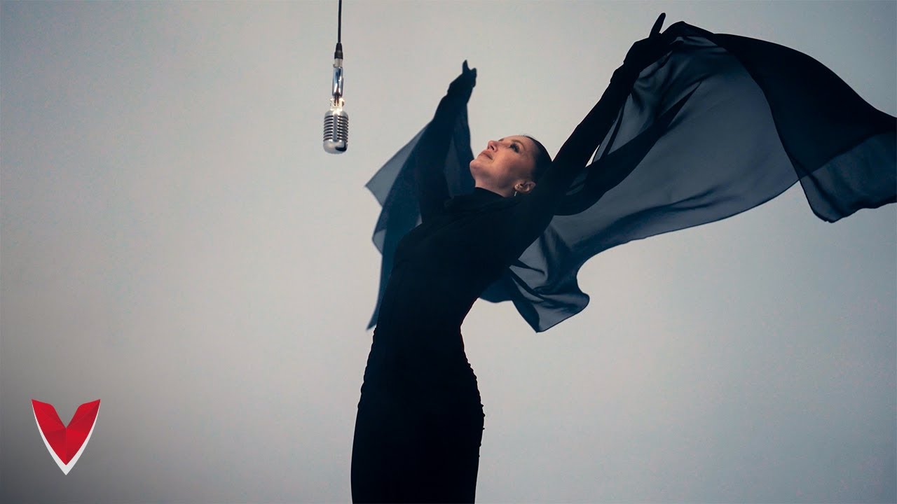 Ayla Balyemez - Birileri (Official Music Video)