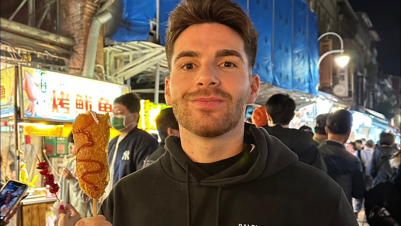 Тайваньский ночной рынок Street Food Tour в Тайчжуне!  🇹🇼