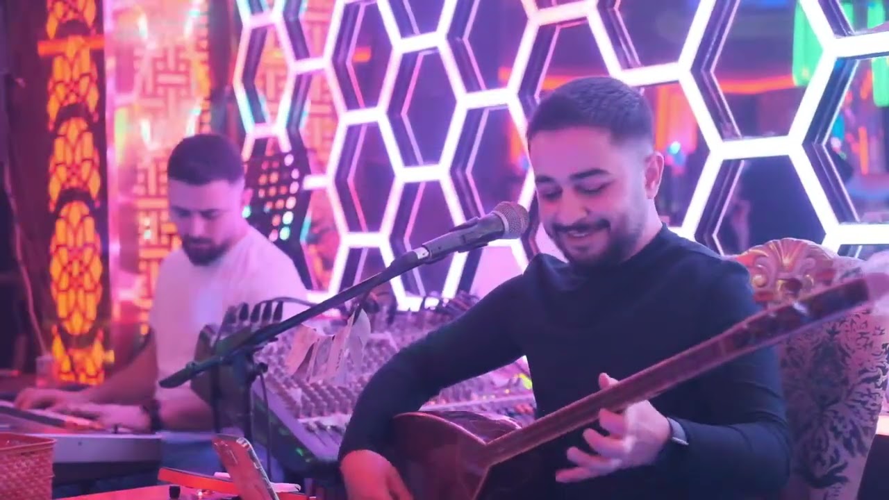 Niyazi Kaplaner - Vay Seni Vay Vay & Al Elma Boyanırmı ( Canlı Performans )