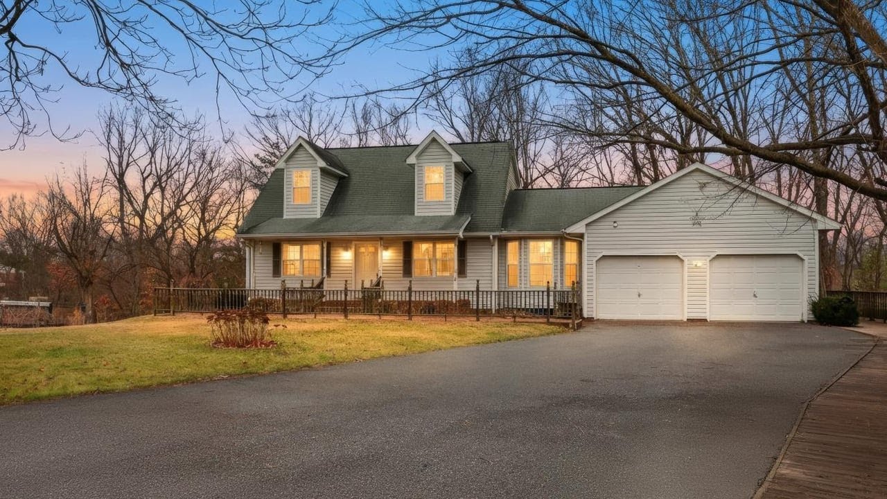 61 Hillandale Dr, Staunton, VA
