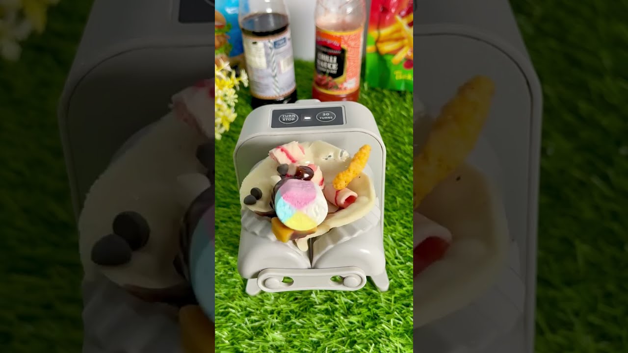 Dumpling making machine
