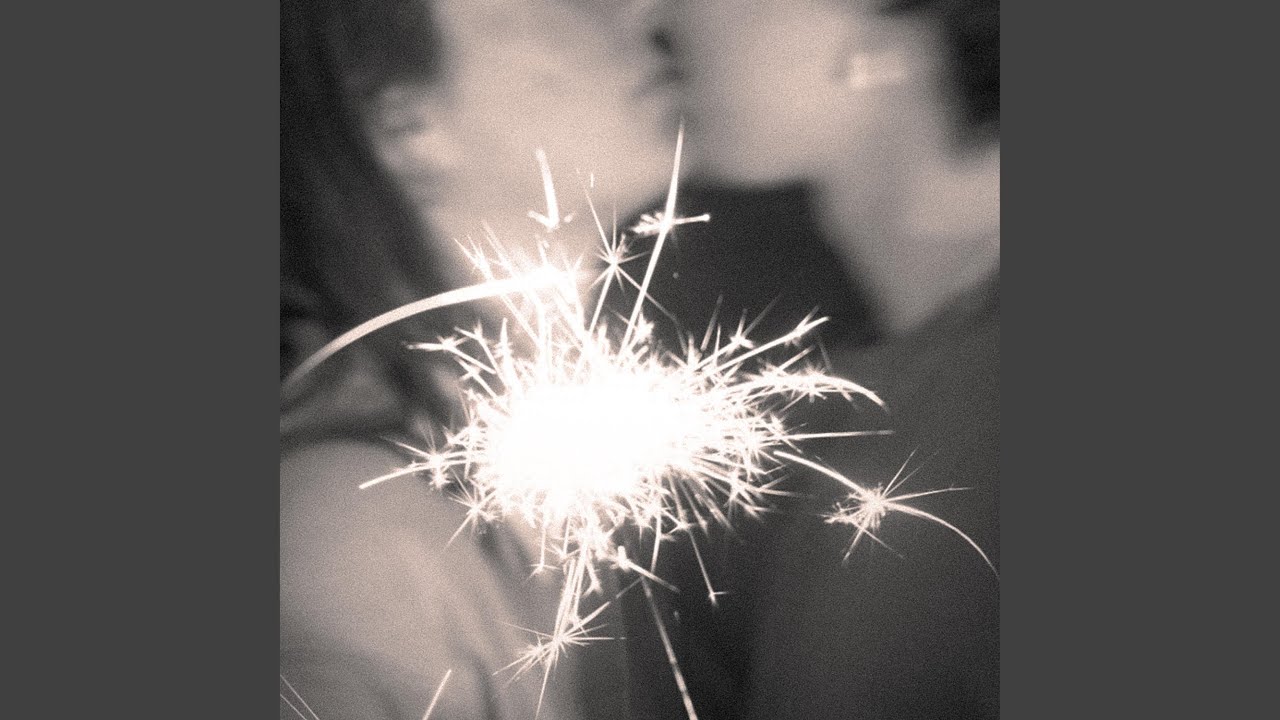 FIRST KISS
