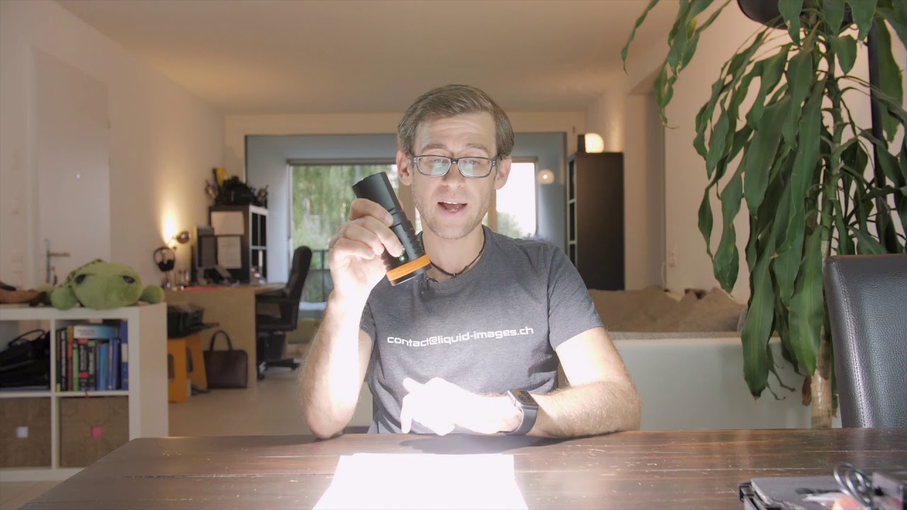 OrcaTorch D910V Underwater Video Light Unboxing