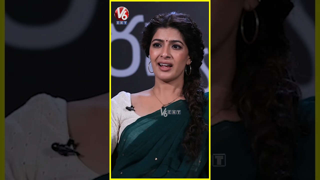 రాధిక పై వరలక్ష్మి కామెంట్స్ | Varalaxmi Sarathkumar Interview | Teenmaar Chandravva | V6ENT