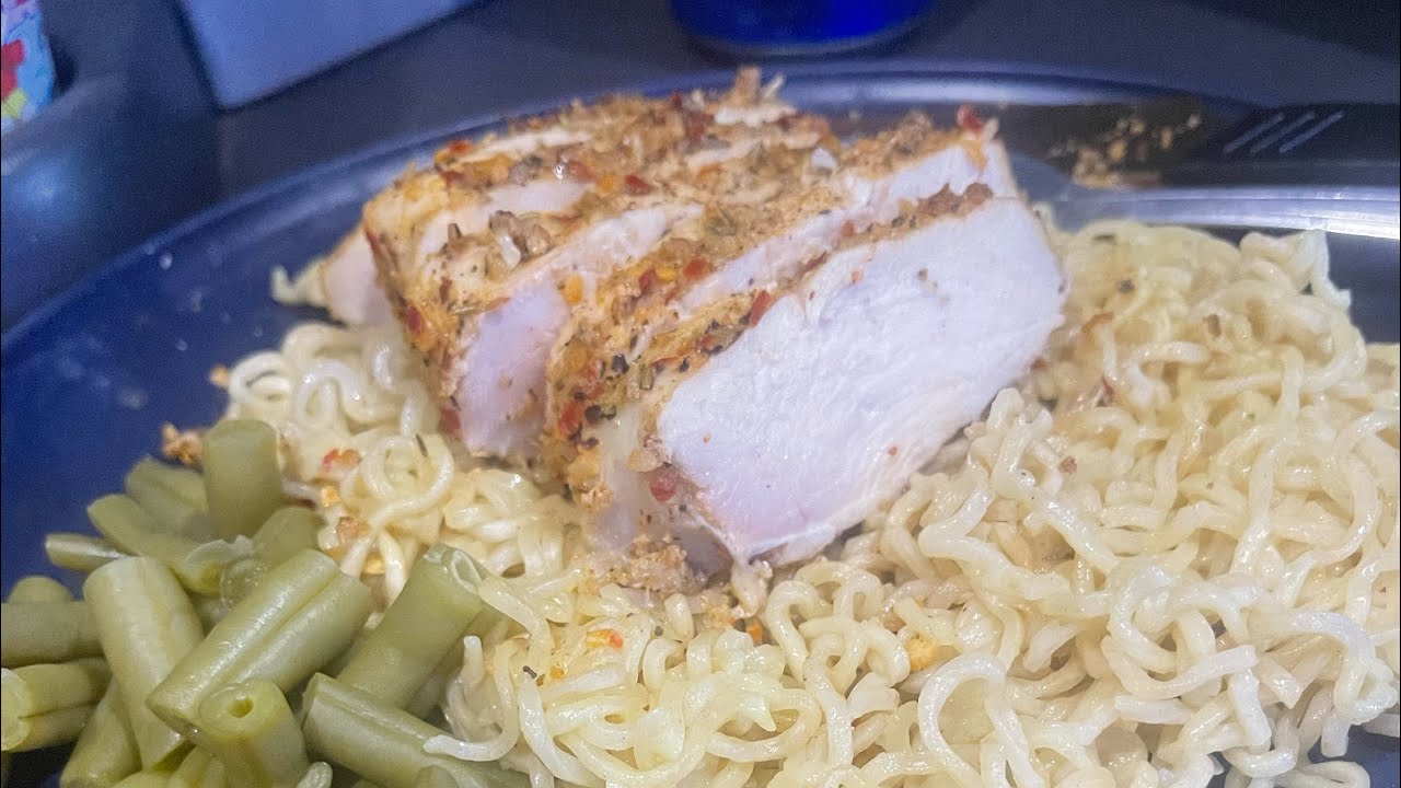 Cheap Truck Eating: Kickn chicken on Ramen
