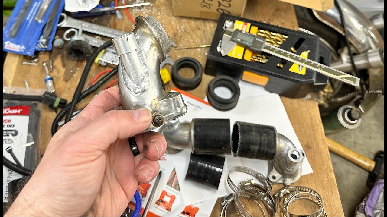Part 9 - Injector Bungs and Fuel Rails - 1981 Goldwing GL1100 EFI Conversion