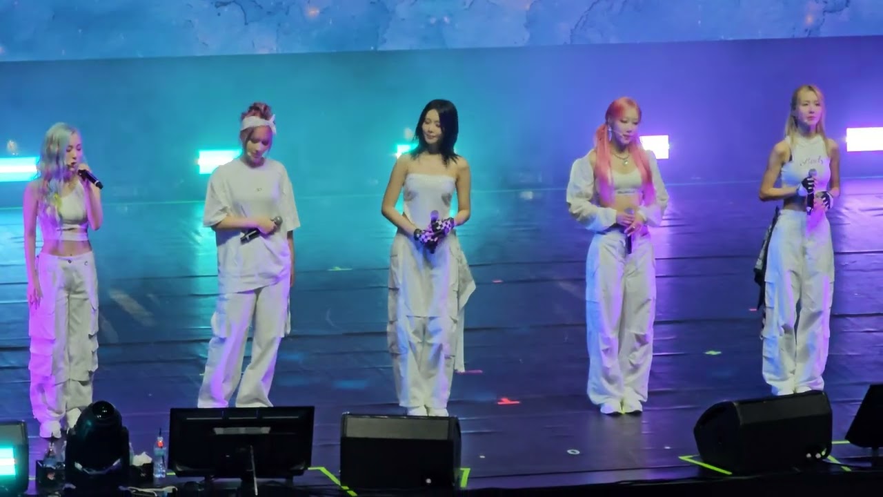 [24.09.11] Dreamcatcher (드림캐쳐) «Luck Inside 7 Doors in Mexico City» - Fireflies