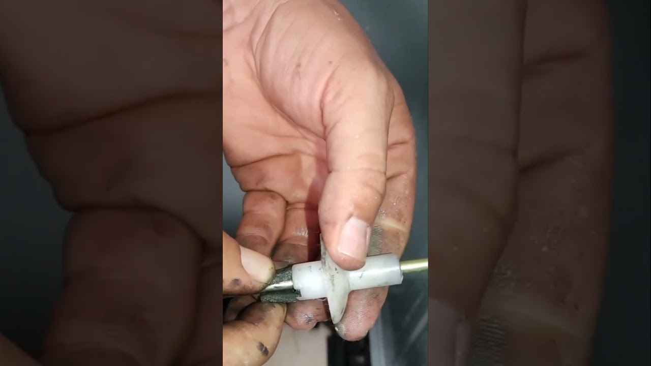 Cómo reparar los amortiguadores de lavadora Samsung