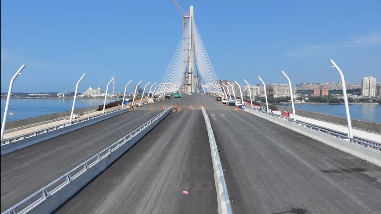 2026.02.22  淡江大橋 靜靜地