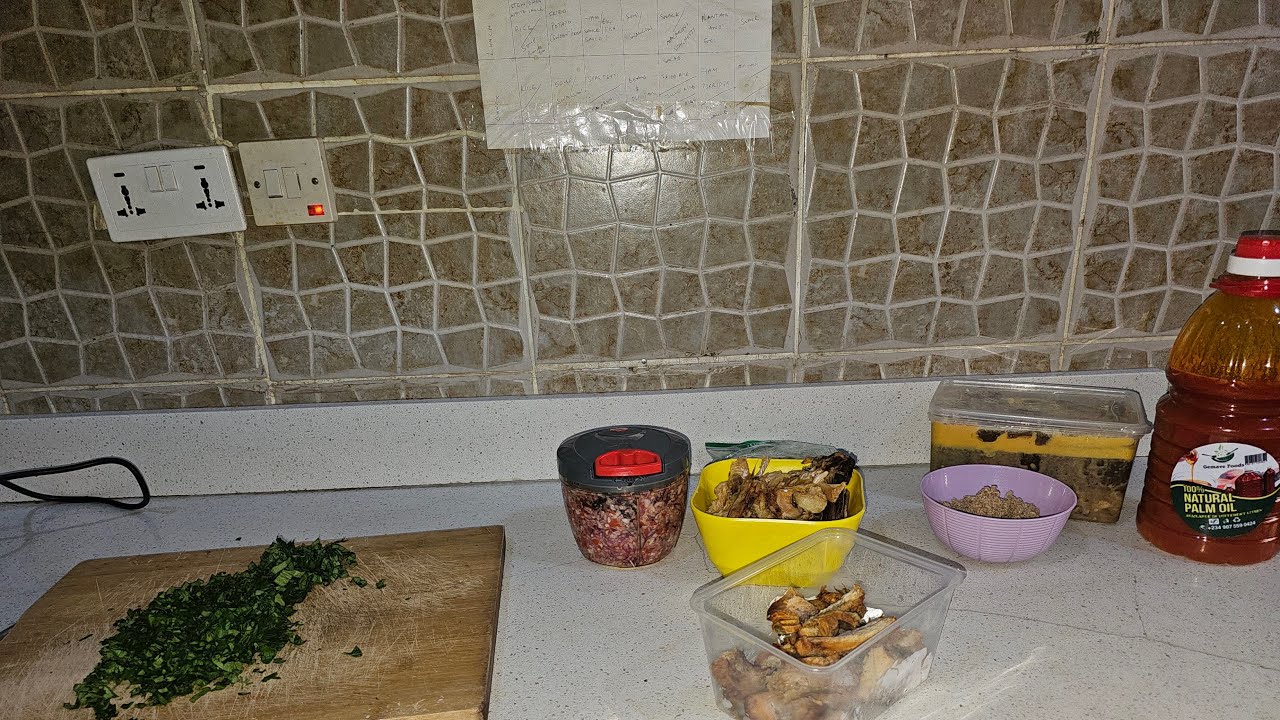 Sunday Cooking | Most Nigerian homes  are cooking Rice (culture) today but today is different for me