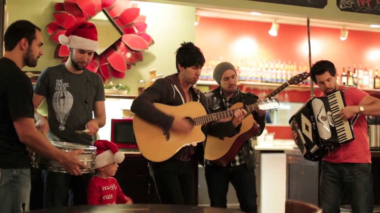 Cloverton - "Go Tell It On the Mountain"