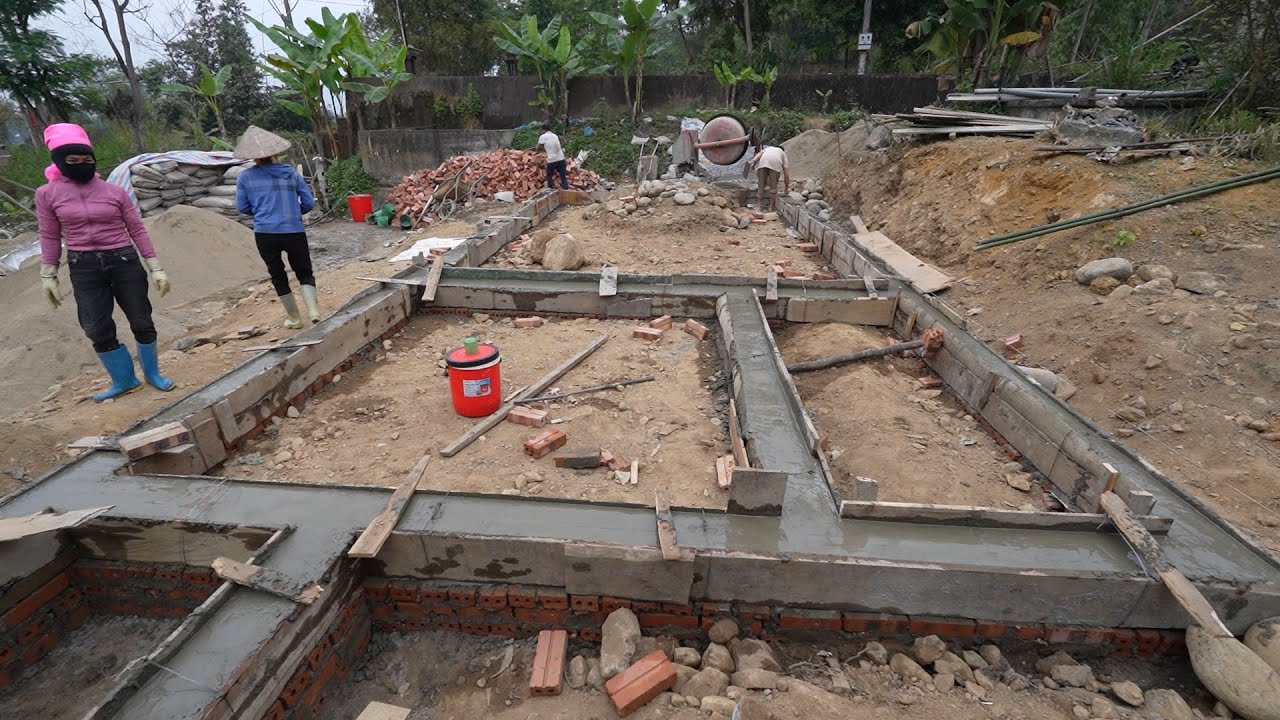 Chị em Sai Đôi ( T 6 )| Thợ đổ xong dầm móng chắc chắn - 4 xe ô tô cát anh em giúp lấy nhiệt tình