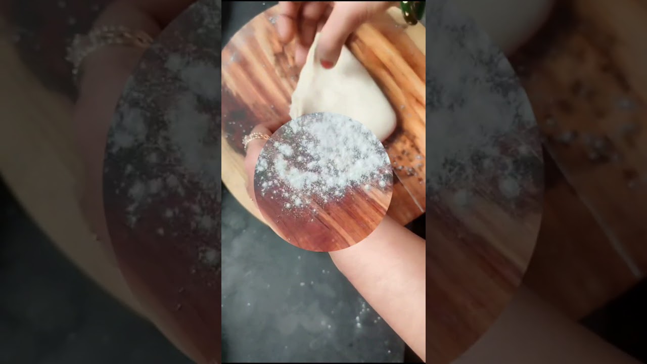 meethi roti recipe 🤗😘 pls do like, share, comment and subscribe to my channel ☺️😉