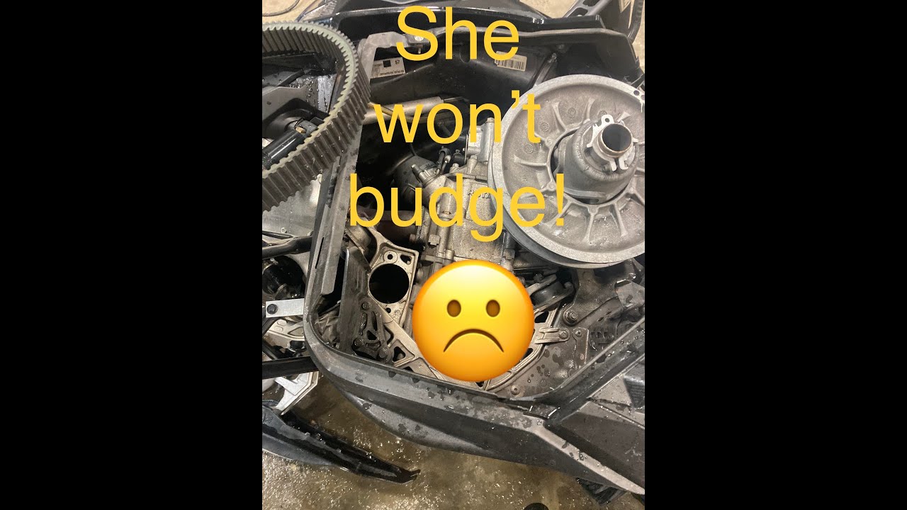 Ski doo 800 etec clutch stuck!!