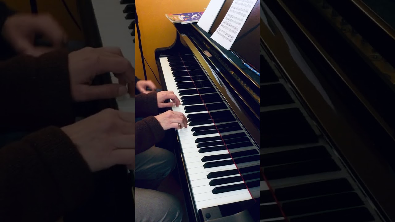 Tchaikovsky: Russian Folk Song n. 16 for Piano duet