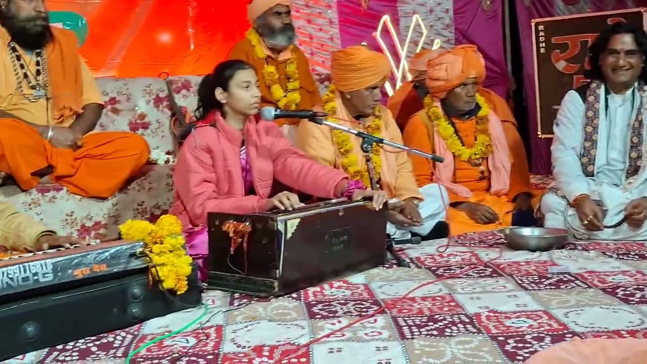 सैकड़ो संतों के समक्ष गुरु महिमा निर्गुणी भजन -कोइना देख्या हो तो | दिव्या योगी -Singer DivyaYogi |