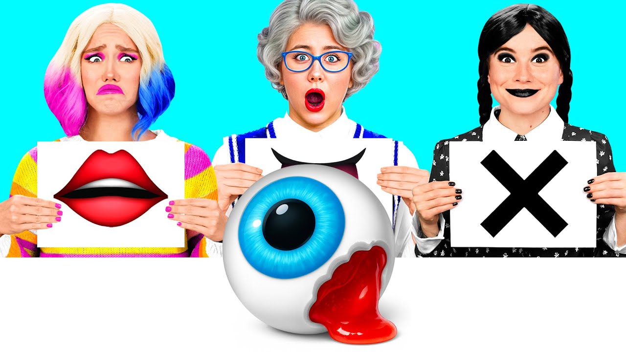 Откуси Лизни или Ничего Челлендж | Эпичная Битва с Едой от Crazy DO