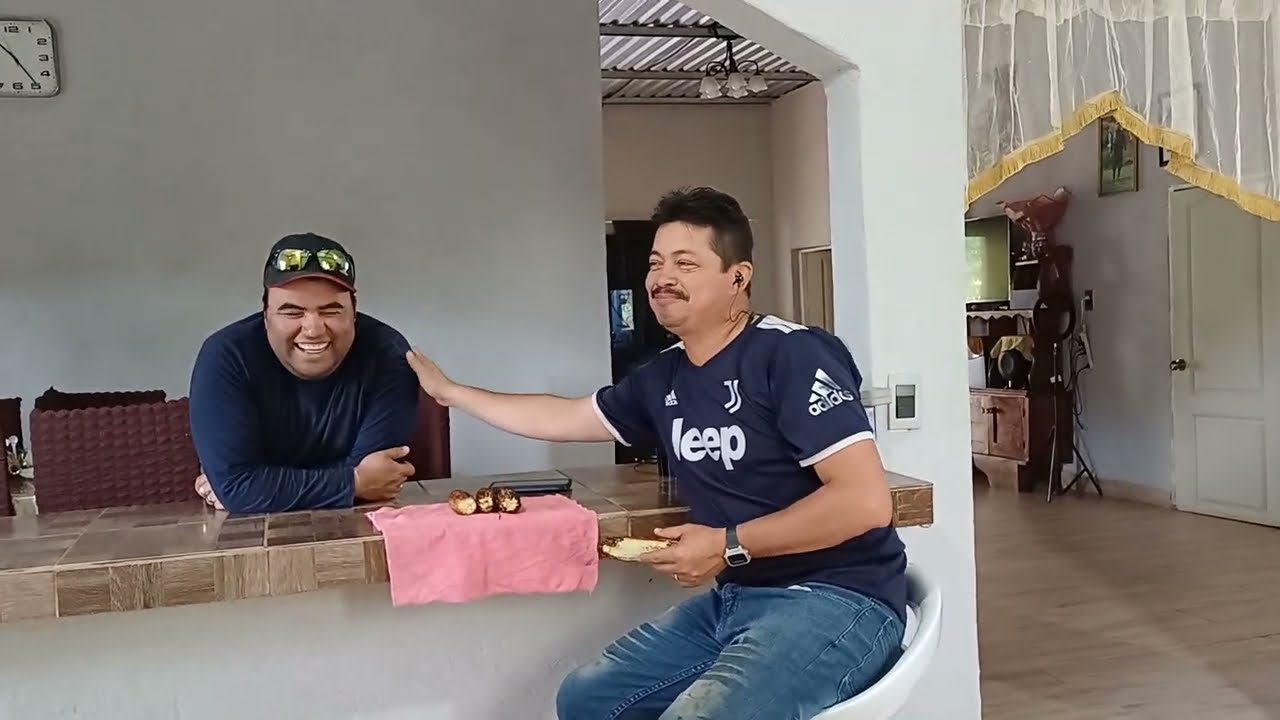 Nos llego visita y hacemos un rico pepian 🤤🙏 vean como nos queda